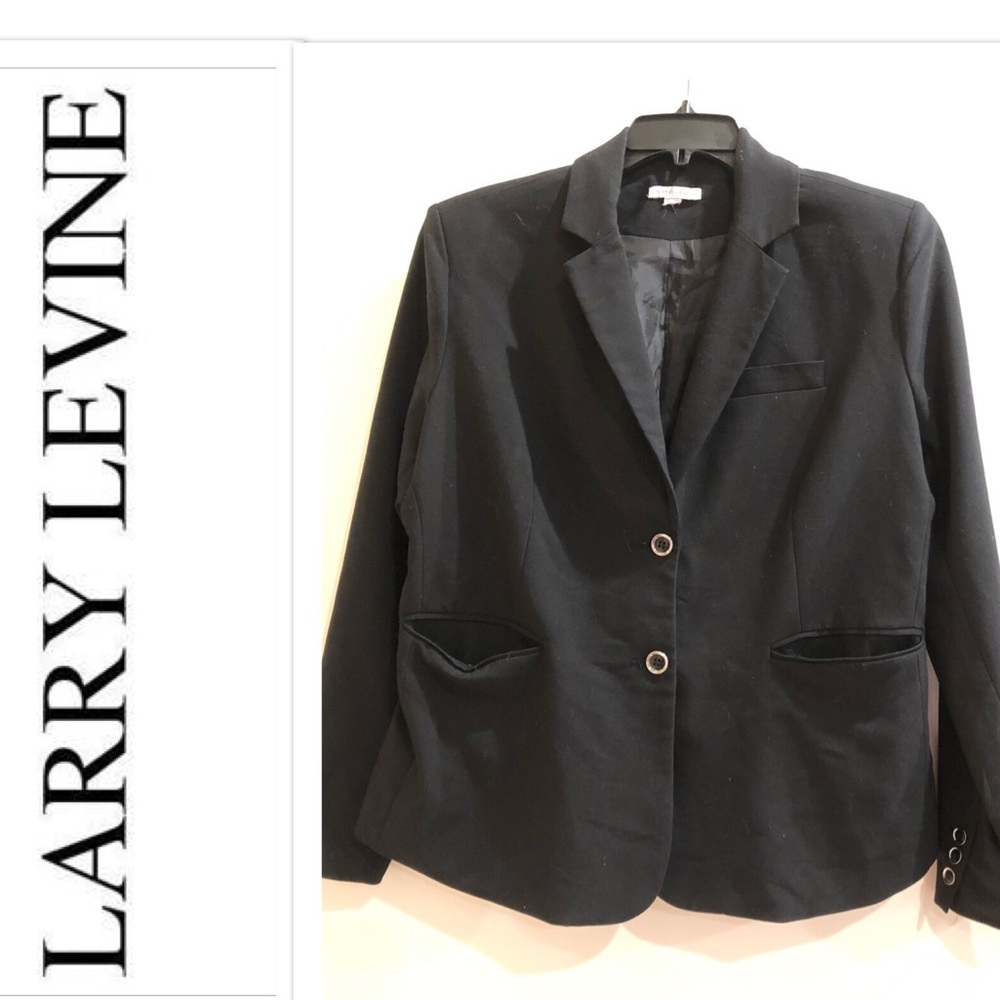 Larry Levine Black blazer with 2 buttons - Picture 2 of 5